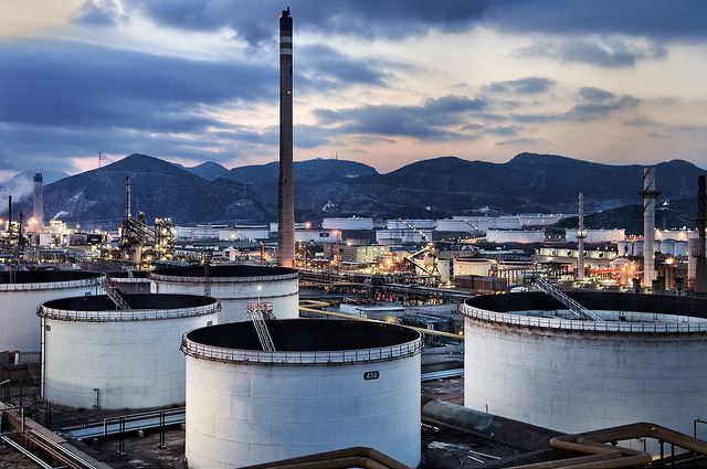 Власний видобуток нафти